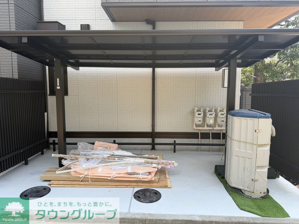 駐車場　駐車場