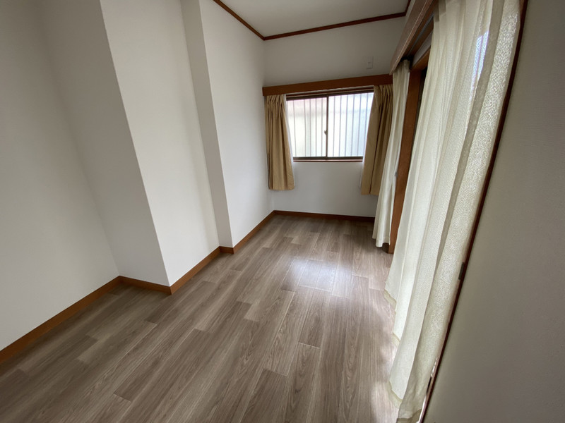 阪急宝塚線 岡町駅 徒歩8分 2階建 築47年の居間写真