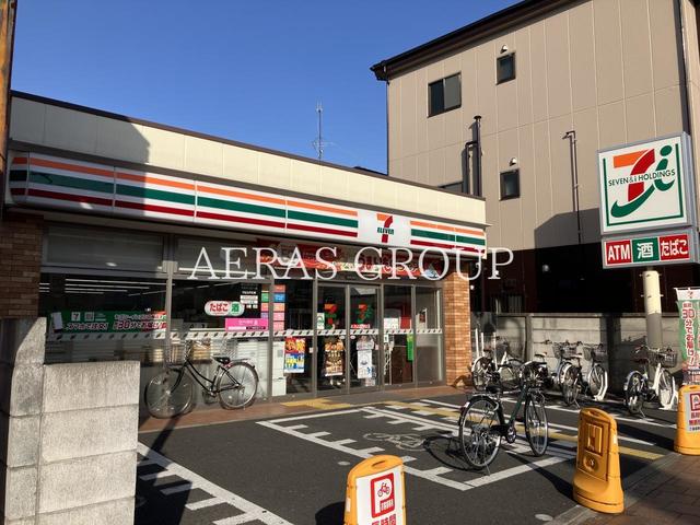 コンビニ　セブン-イレブン 足立竹ノ塚駅西店（コンビニ）まで288m