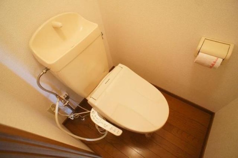 トイレ　図面と現状に相違がある場合には現状を優先