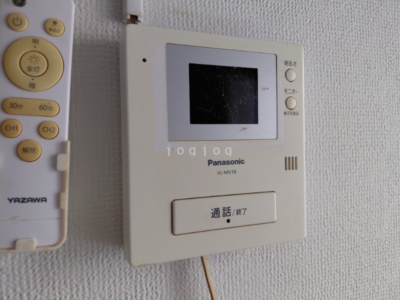 セキュリティ　モニター付きインターホンで来客確認も安心です！