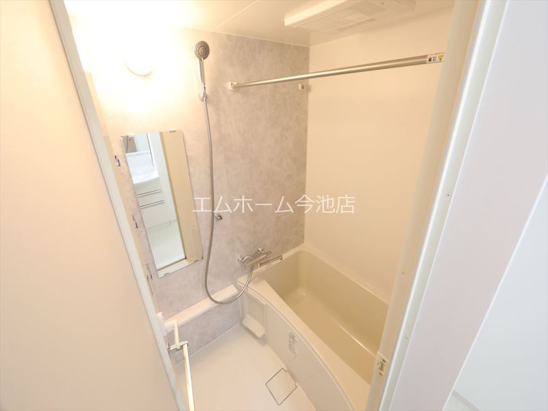 その他設備　浴室暖房乾燥機能付バス