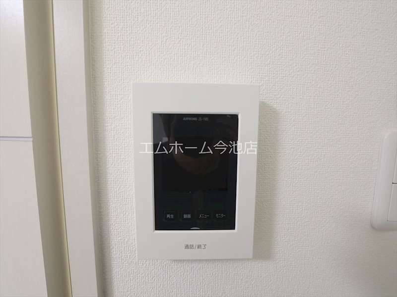 セキュリティ　TVモニター付インターホン