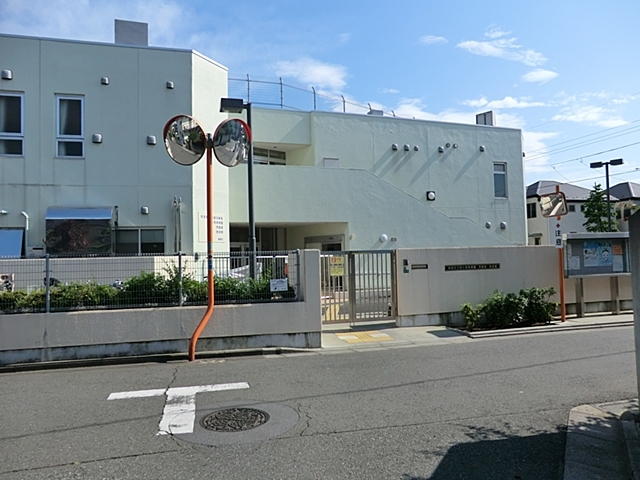 幼稚園・保育園　西大泉保育園（幼稚園・保育園）まで48m