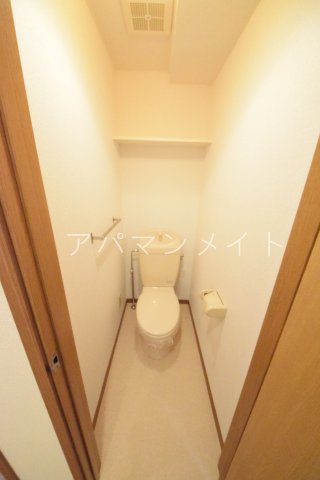 トイレ　シンプルで使いやすいトイレです