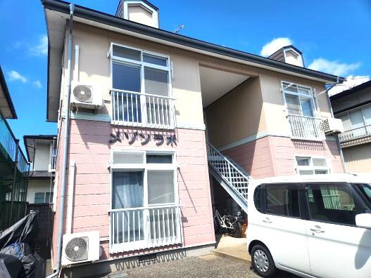 建物外観　住宅街にあります。