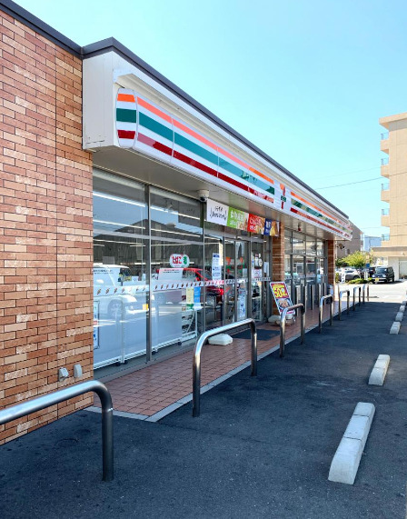 コンビニ　セブンイレブン 岡山青江1丁目店（コンビニ）まで189m