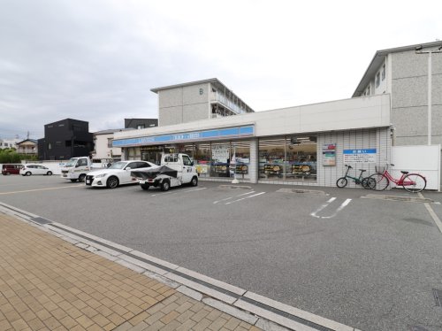 コンビニ　ローソン 西宮段 上町六丁目店（コンビニ）まで184m