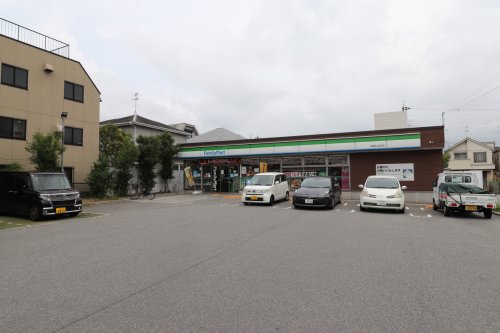 コンビニ　ファミリーマート 西宮段上町北店（コンビニ）まで449m