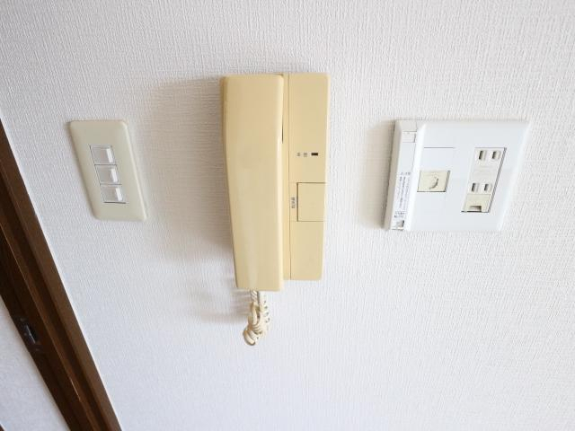 セキュリティ　同型モデル写真