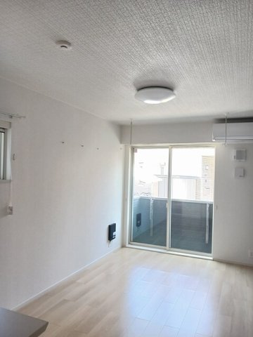 居室・リビング　おしゃれな居間です