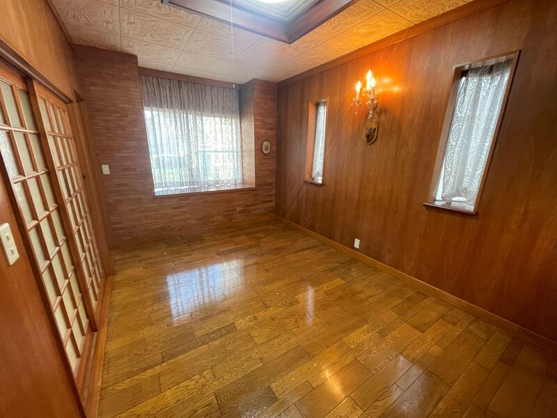 その他部屋・スペース　広くて明るい寝室