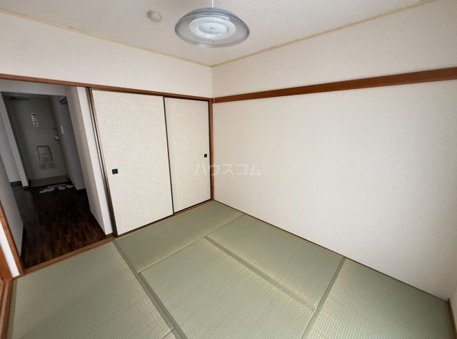東町サンハイツIIの内装写真