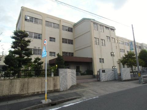 その他　名古屋市立北中学校（その他）まで197m
