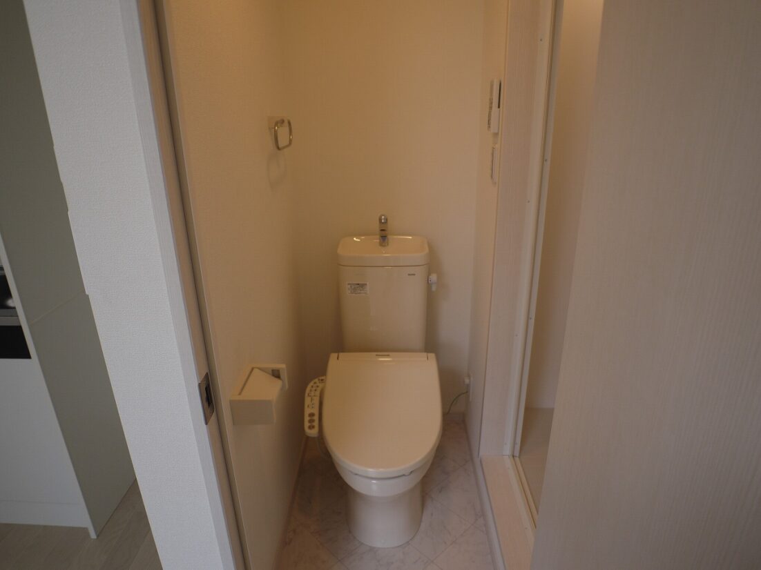 トイレ　同タイプ別部屋写真