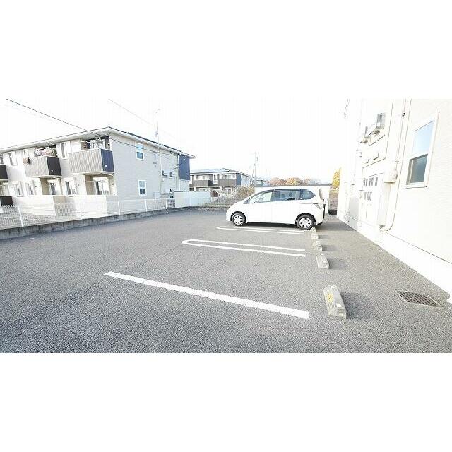 駐車場　MODE不動産に賃貸おまかせ♪栃木県全域お探し可能♪初期費用