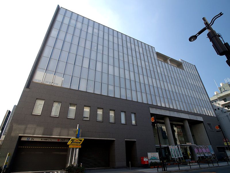 役所　大阪市浪速区役所（役所）まで184m