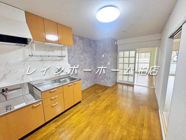 居室・リビング　ゆったりとした居間です