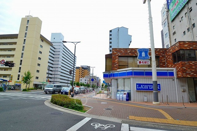 コンビニ　ローソン　西中島店（コンビニ）まで546m