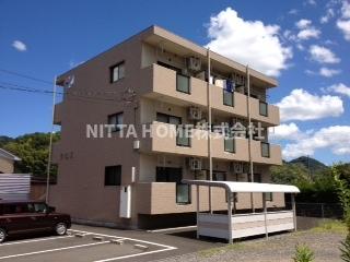 建物外観　鉄筋コンクリート造のマンションです☆