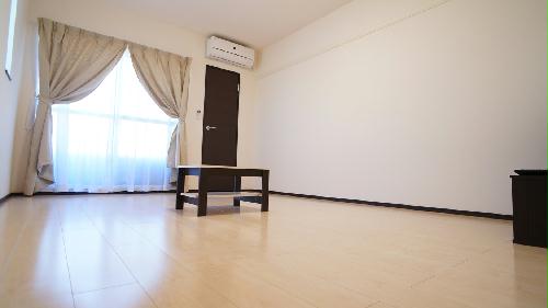 居室・リビング　建築中の為　同タイプのお部屋になります。