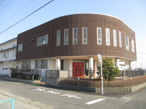 幼稚園・保育園　ひきえ子ども園（幼稚園・保育園）まで579m