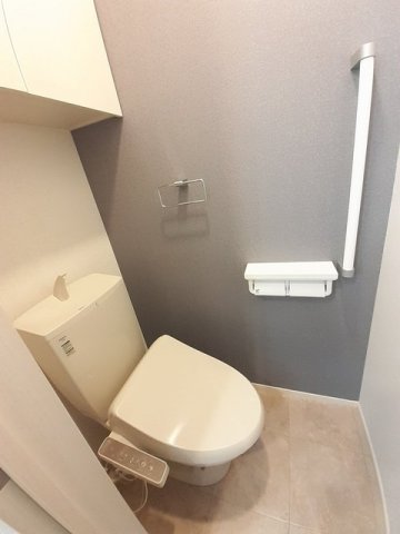トイレ　トイレもきれいです