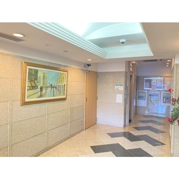 R-Court泉の外観写真