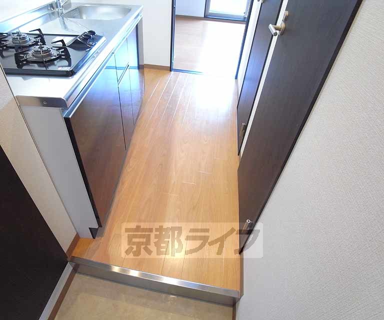 その他部屋・スペース　明るい廊下です。