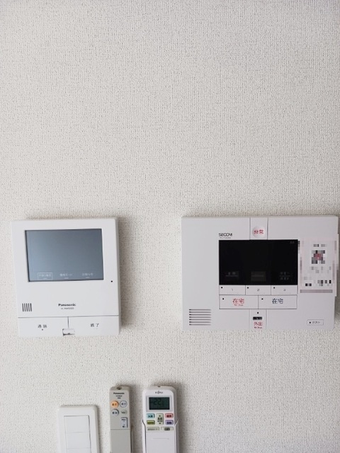 セキュリティ　モニター付きインターフォン×ホームセキュリティ