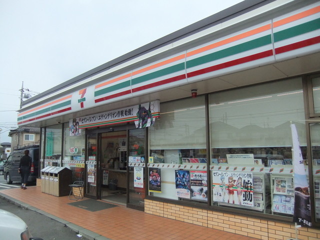 コンビニ　セブンイレブン武蔵村山平和通り店（コンビニ）まで393m
