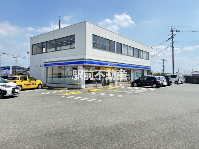 コンビニ　ローソン鳥栖養父町（コンビニ）まで400m