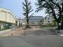 中学校　藤沢市立六会中学校（中学校）まで1097m