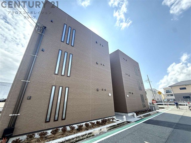 建物外観　オートロック付きで安心です！