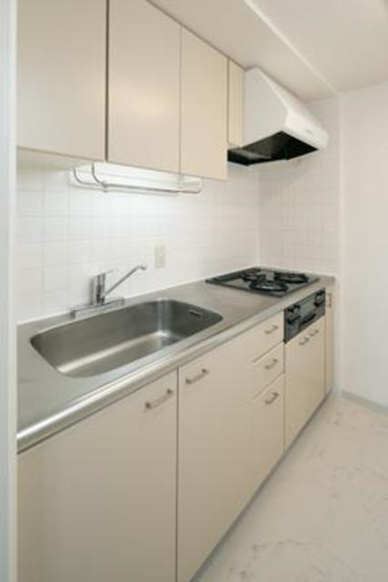 キッチン　※写真は同タイプ住戸です。