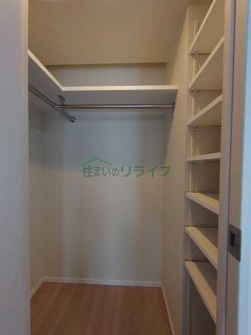 市谷台町坂フロントの内装写真