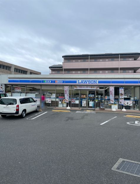 コンビニ　ローソン 新御堂筋上新田店（コンビニ）まで487m