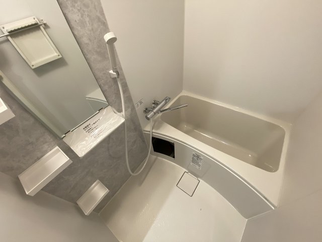 バス・シャワールーム　※カラータイプは写真と異なります。