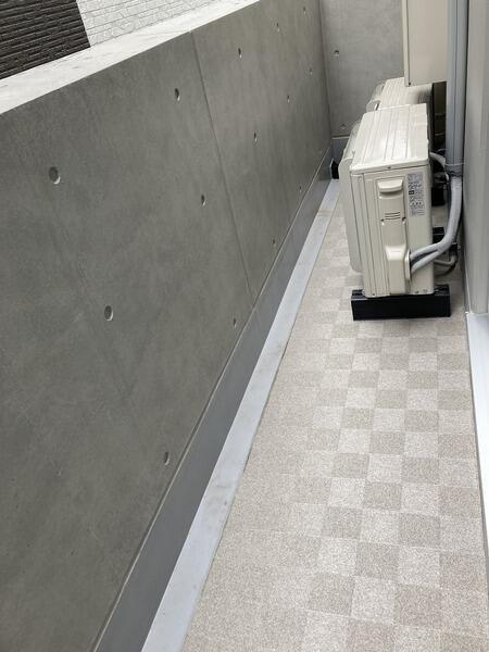 バルコニー　広々としたバルコニーです