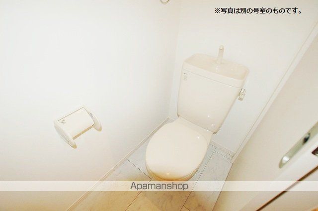 ＪＲ鹿児島本線 箱崎駅 徒歩8分 2階建 築20年のトイレ写真