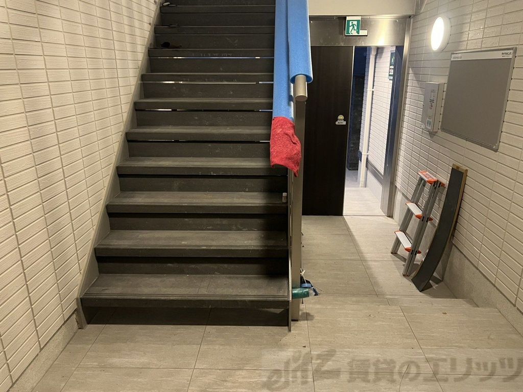 エントランス　共有部分