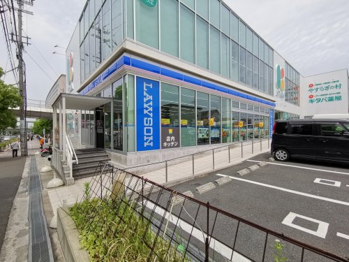 コンビニ　ローソン 富田林向陽台店（コンビニ）まで366m