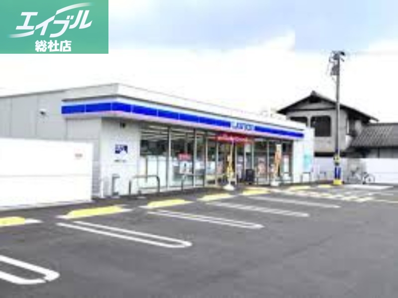 コンビニ　ローソン 倉敷船穂町店（コンビニ）まで730m
