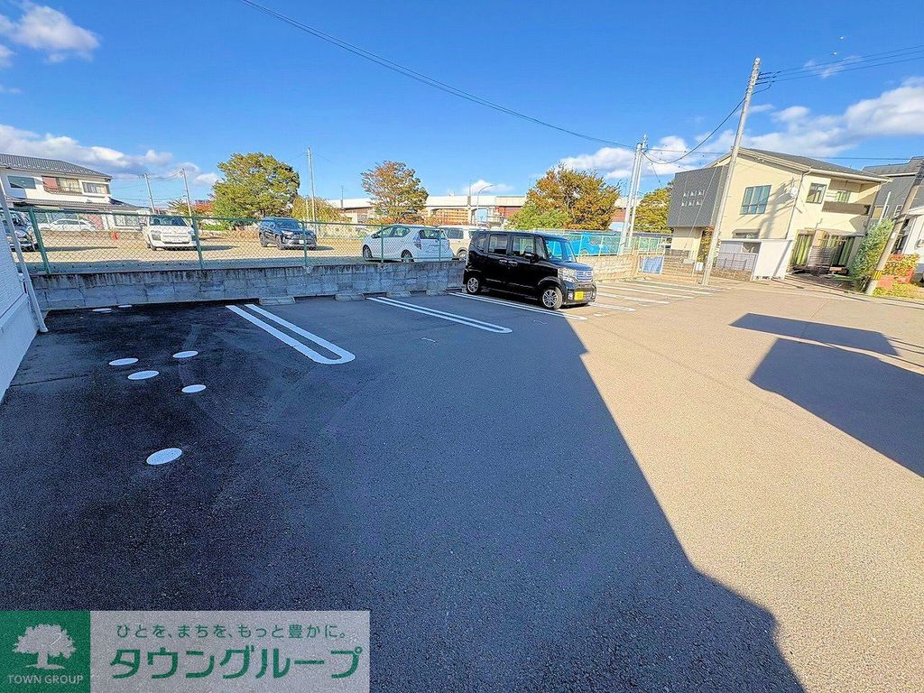 駐車場　駐車場