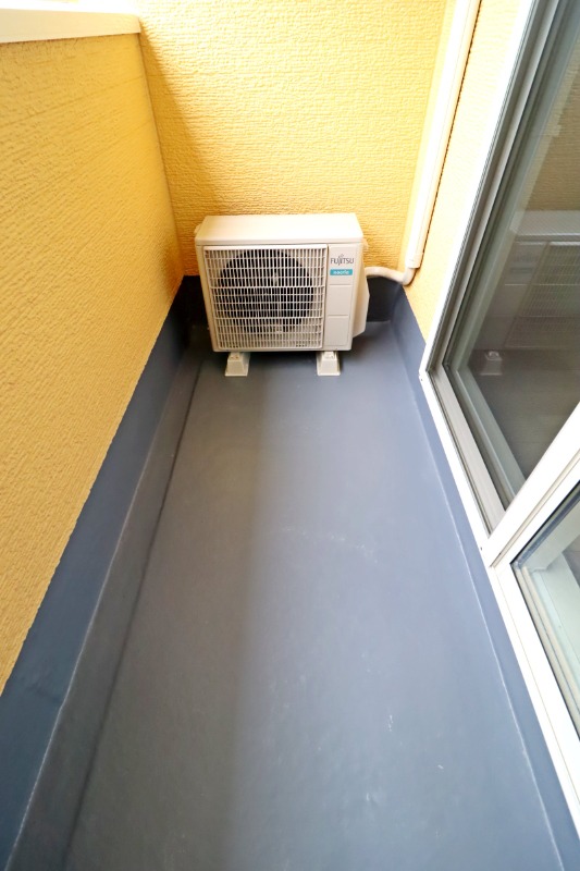 バルコニー　図面と現状に相違がある場合には現状を優先