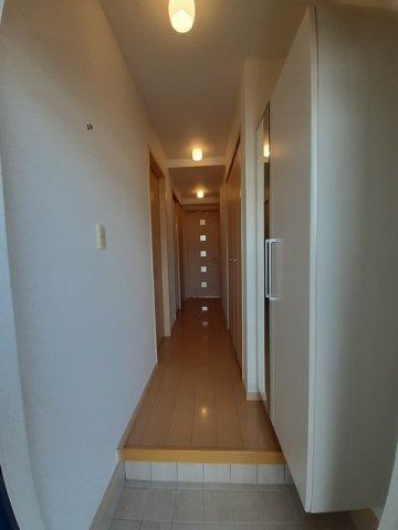 玄関　明るい玄関です