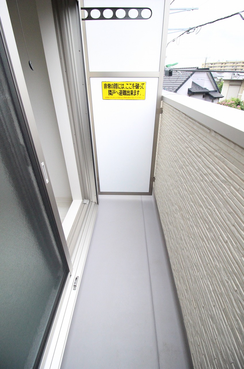 バルコニー　別の部屋の写真です