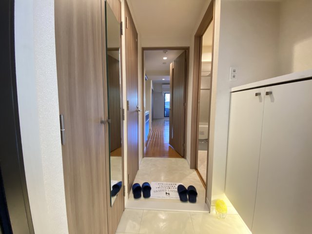 玄関　同一タイプです。