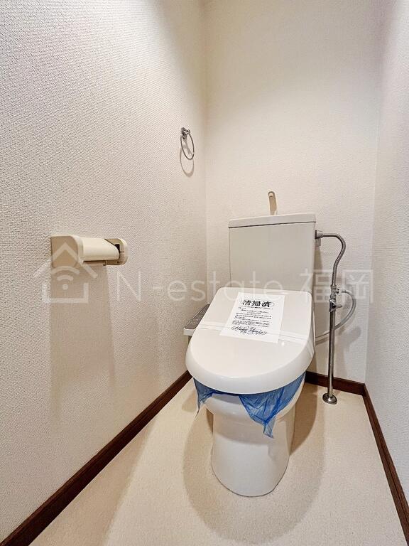 地下鉄空港線 姪浜駅 徒歩21分 4階建 築27年のトイレ写真