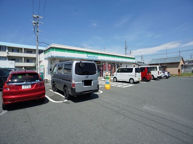 コンビニ　ファミリーマート　浜松小池町店（コンビニ）まで500m